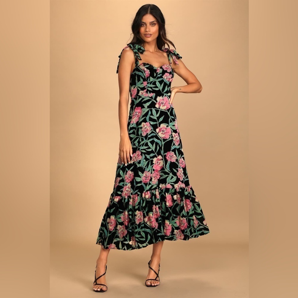 NWT Lulus Glorious Garden Black Floral Print Burnout Velvet Maxi Dress sz XS - Picture 3 of 9
